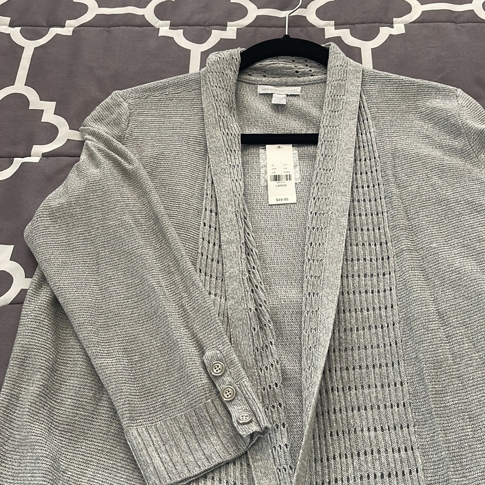 Cardigan - Picture 2 of 4